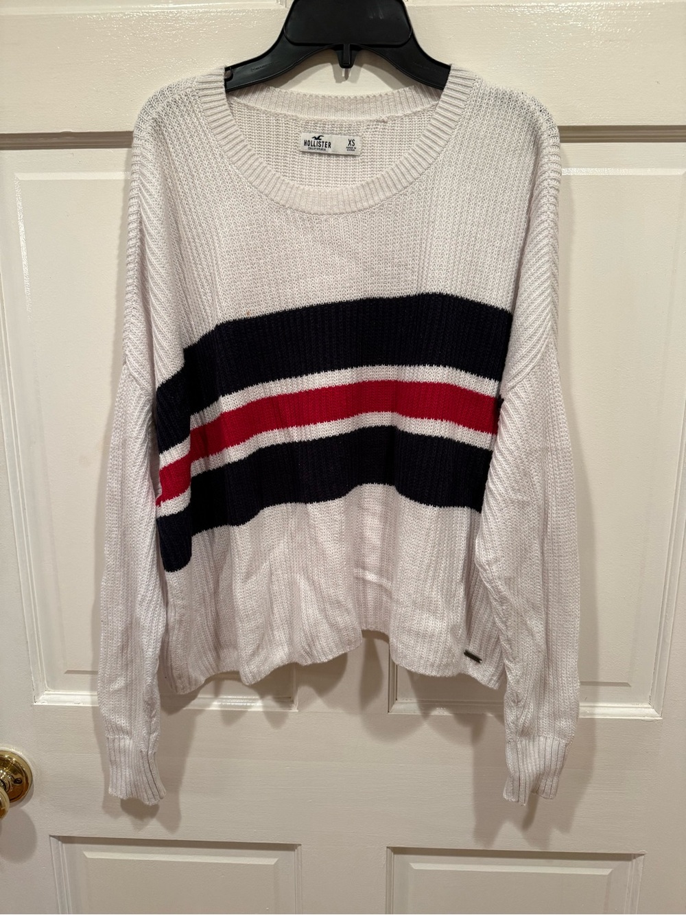 HOLLISTER WHITE CREW NECK OVER SIZED SWEATER SIZE XS